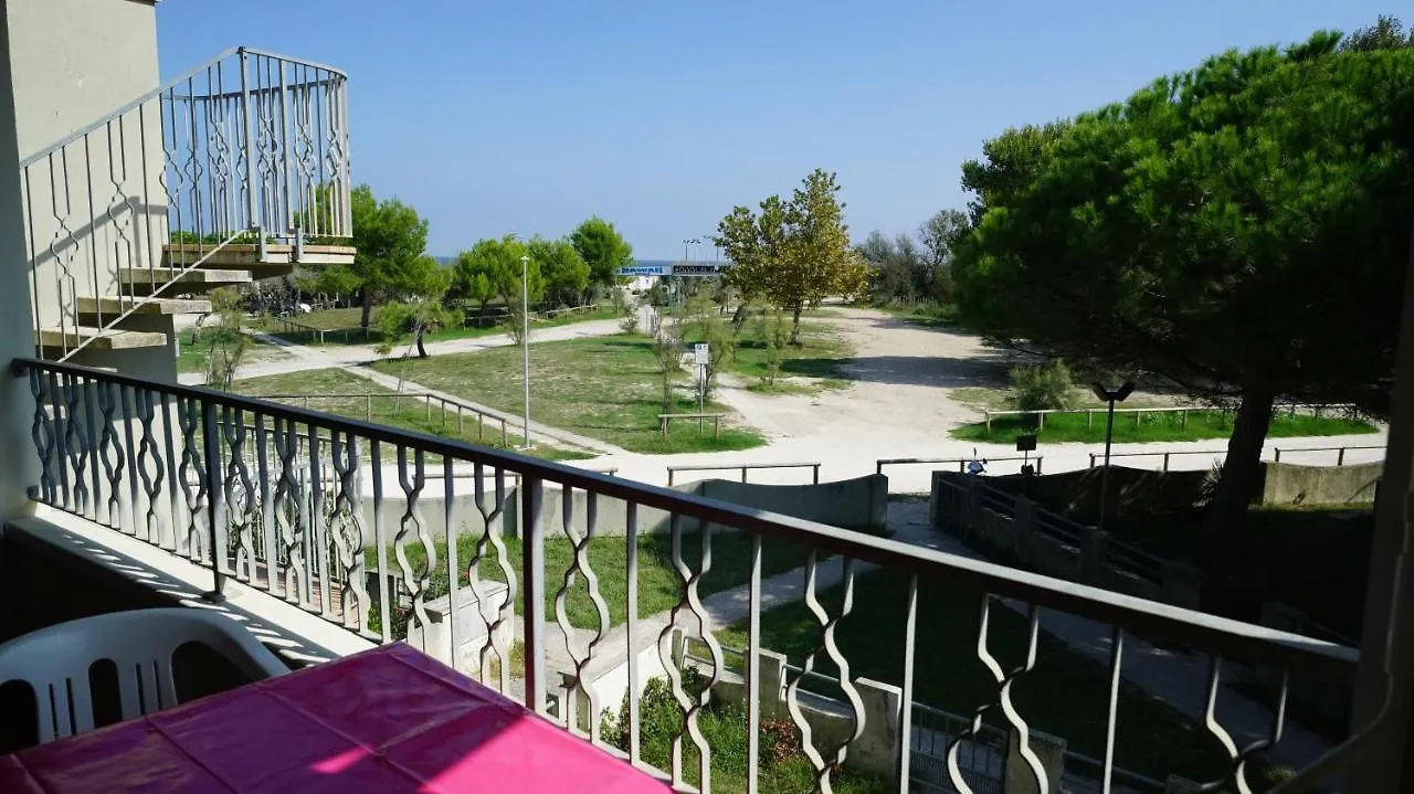 Appartamento Guido Reni Lido di Spina 0*,  Itálie